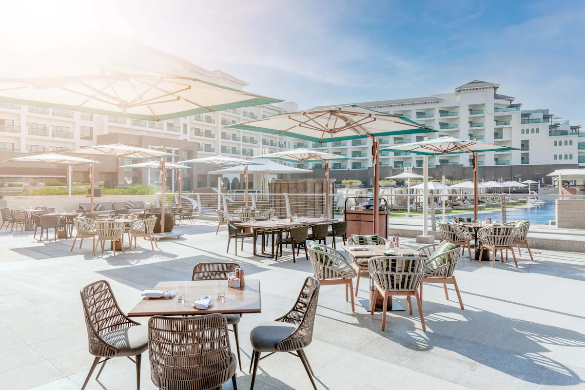 رستوران هتل تاج اگزوتیکا ریزورت